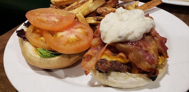 Opinii despre The Rose & Thistle în Brantford - Hospitality and gastronomy