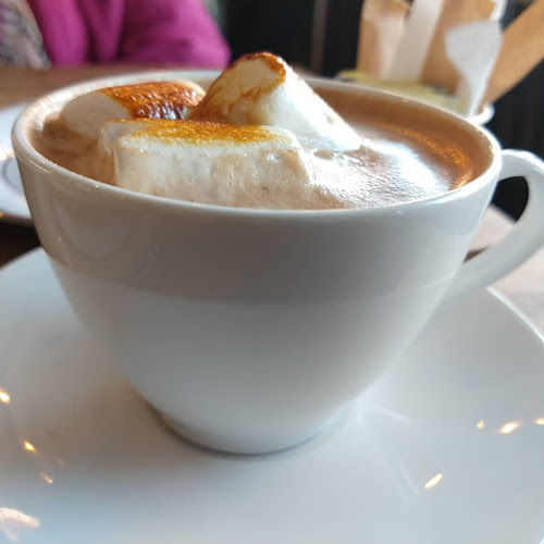 LIV @ Café Fifty Four - Niagara Falls