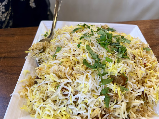 Comentarii opinii despre Kolachi Inn