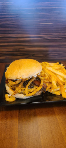 Opinii despre Classic Burger Bathurst în Bathurst - Hospitality and gastronomy