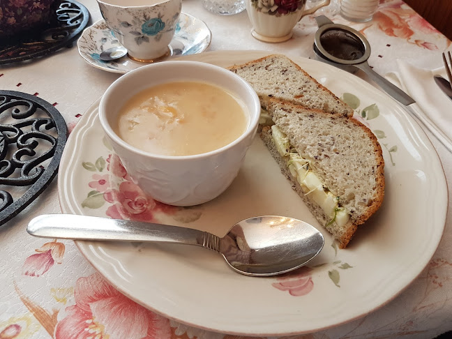 5689 Main St, Niagara Falls, ON L2G 5Z3