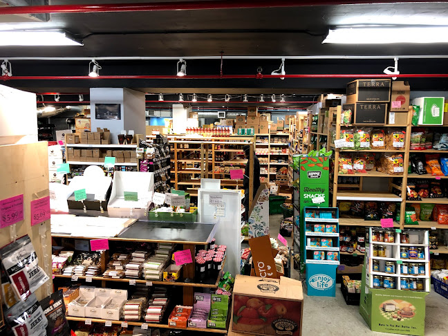 108 W 1st St, North Vancouver, BC V7M 1A9