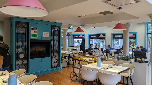 Comentarii opinii despre 小蓝鲸Blue Whale House Restaurant