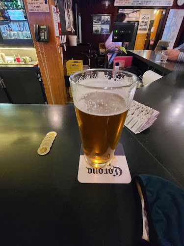 Breakers Pub - Hospitality and gastronomy