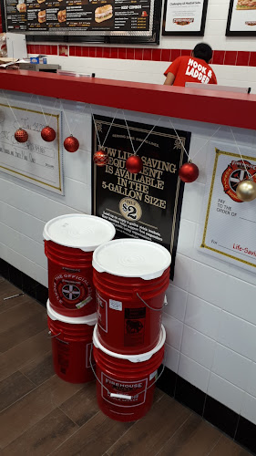 Firehouse Subs Ogilvie & Blair - Hospitality and gastronomy
