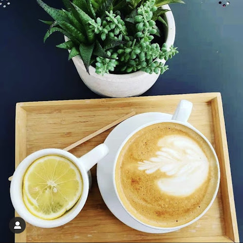 Espresso 21 Cafe Restaurant