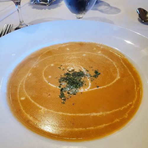 1209 Lonsdale Ave, North Vancouver, BC V7M 2H5