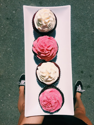 Naked Cafe - Hospitality and gastronomy