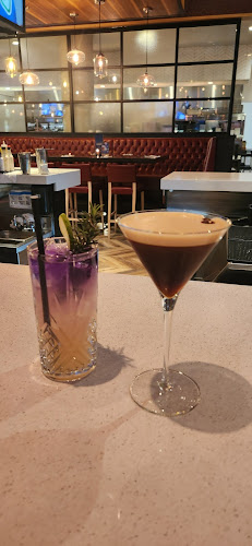 Comentarii opinii despre Dominion Bar + Kitchen