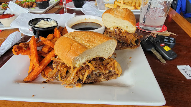 Opinii despre Pemberton Station Neighbourhood Pub în North Vancouver - Hospitality and gastronomy