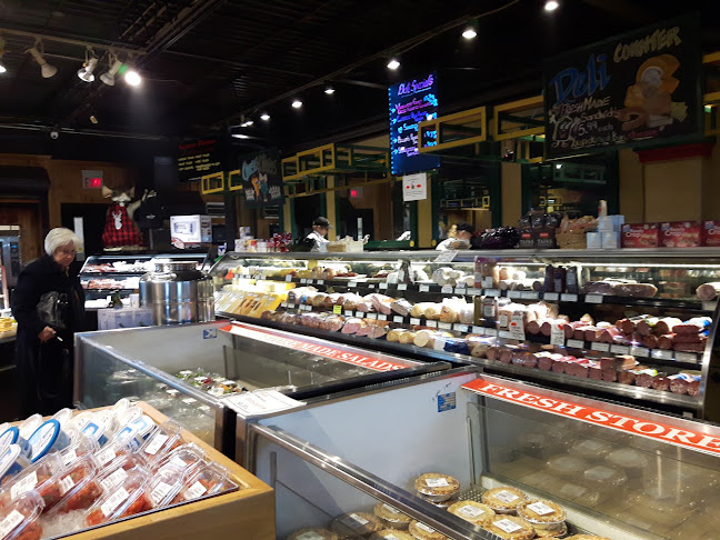 301 Westmount Dr N, Orillia, ON L3V 6Y4