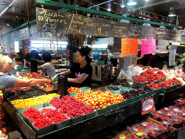 Granville Island Public Market - Hospitality and gastronomy