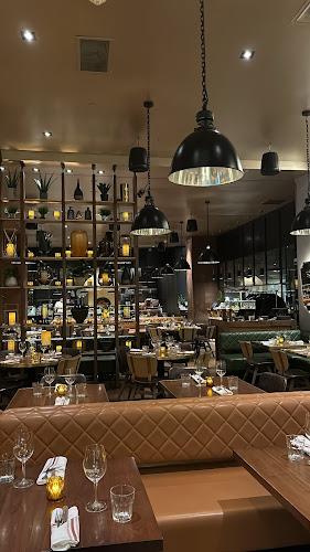 Comentarii opinii despre Pizzeria Moretti Toronto