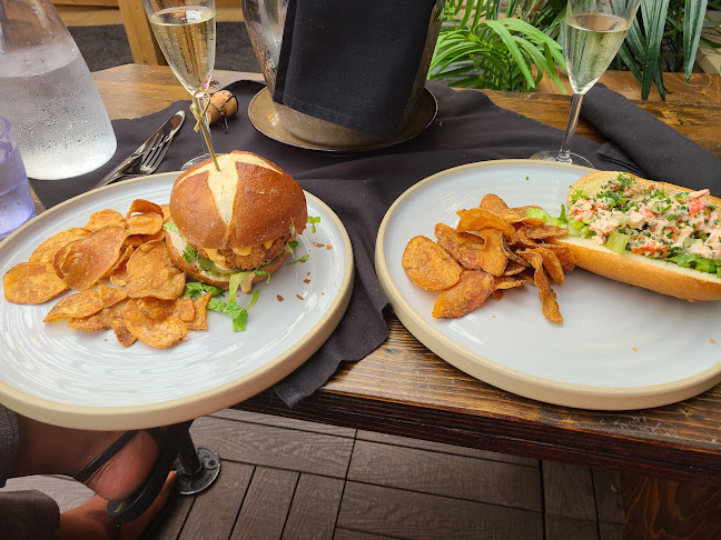 Comentarii opinii despre Back to Brooklyn Restaurant