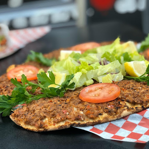 7239 Kingsway, Burnaby, BC V5E 1G5