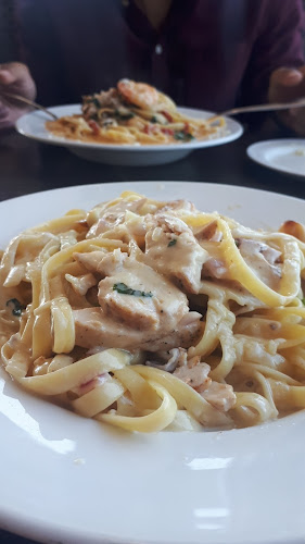 Opinii despre John's Family Restaurant în Brampton - Hospitality and gastronomy