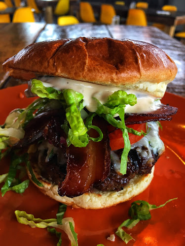 Mesa Fresca Kingston - Hospitality and gastronomy