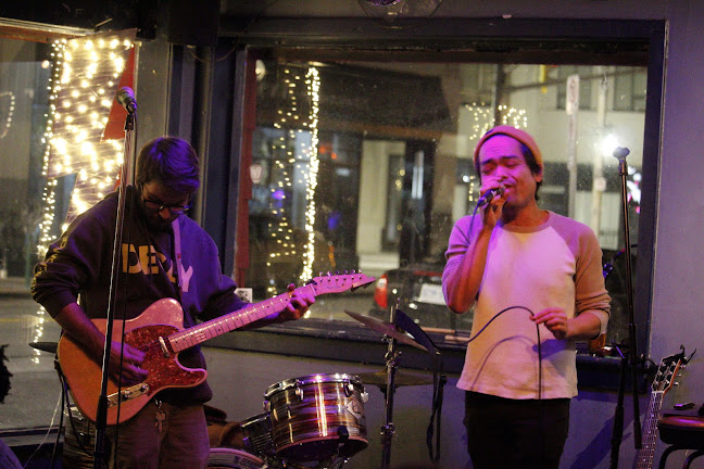 Comentarii opinii despre Phog Lounge