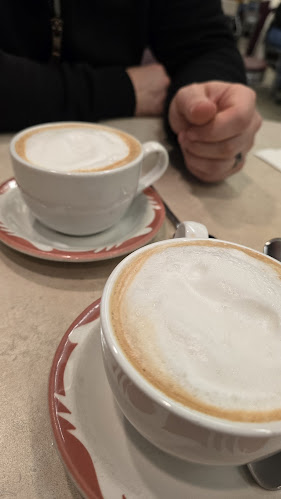 Opinii despre Dutch Bakery & Diner în Victoria - Hospitality and gastronomy