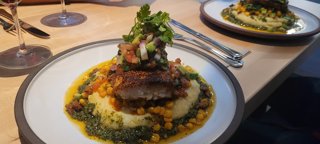 Comentarii opinii despre Moxies Regina Restaurant