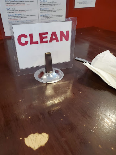 Nelly's Grill - Hospitality and gastronomy