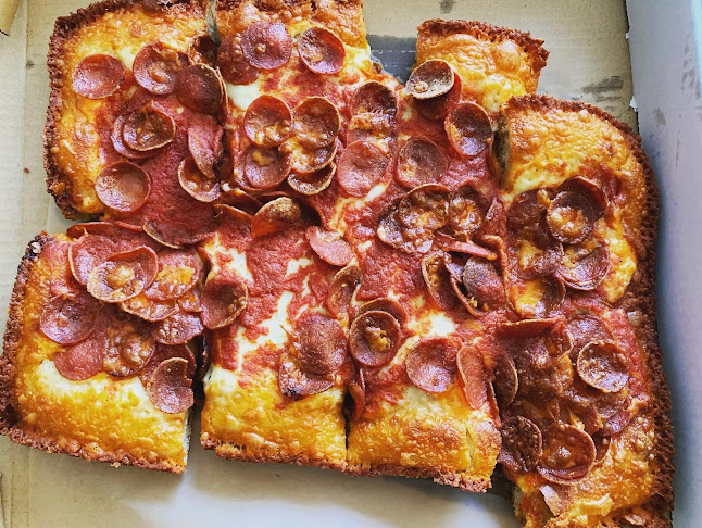 Connie & John's Pizza - Hospitality and gastronomy