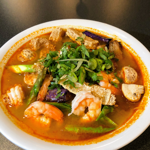 Nine North (Viet-Thai Cuisine)
