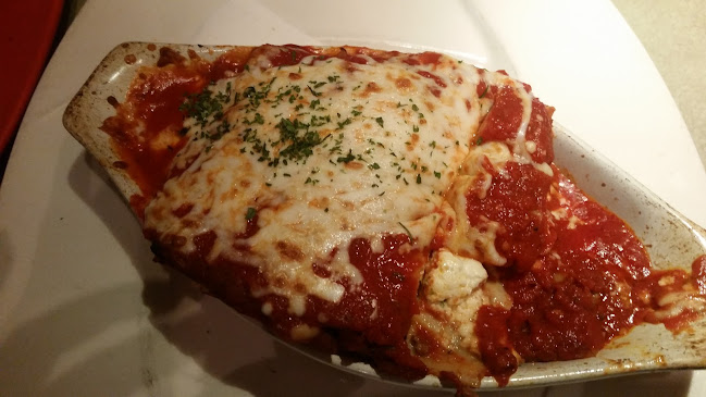 Spicy Olive Bar and Grille - Hospitality and gastronomy