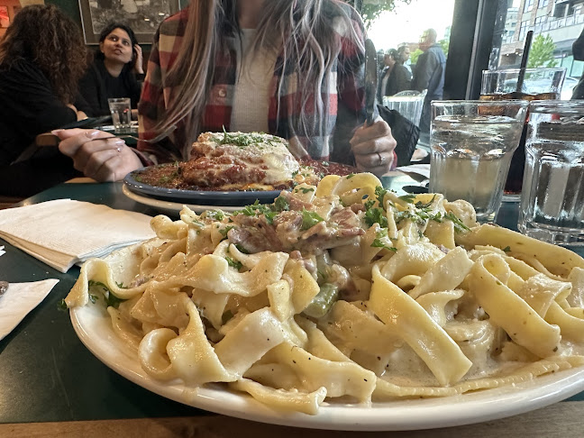 Opinii despre Anton's Pasta Bar în Burnaby - Hospitality and gastronomy