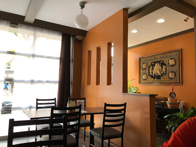 Eat Thai restaurant - Hospitality and gastronomy