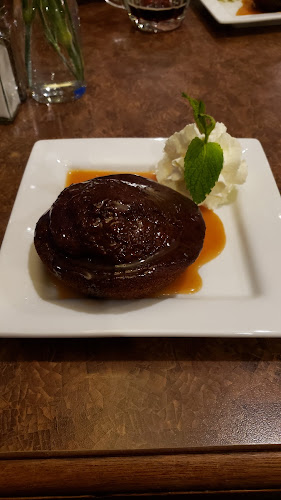 Shady Rest | Restaurant & Pub - Hospitality and gastronomy