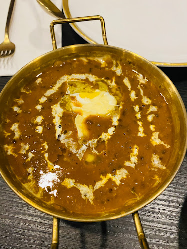 Comentarii opinii despre Simply Indian Sweets & Restaurant