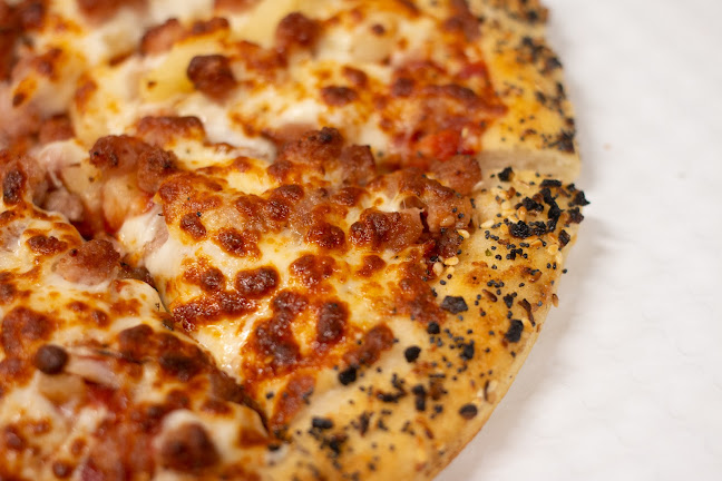 TJ's Pizza Saskatoon West - Saskatoon