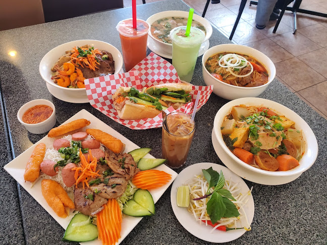 Pho Kim Restaurant - Calgary