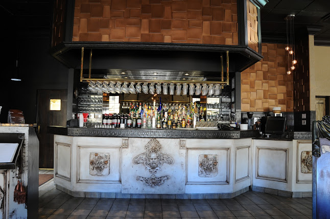 88 Dunlop St W, Barrie, ON L4N 1A6