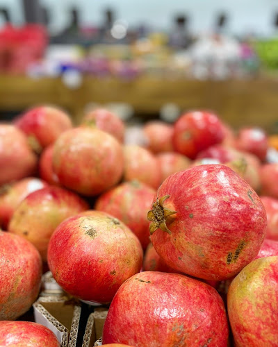 1742 Bank St, Ottawa, ON K1V 7Y6