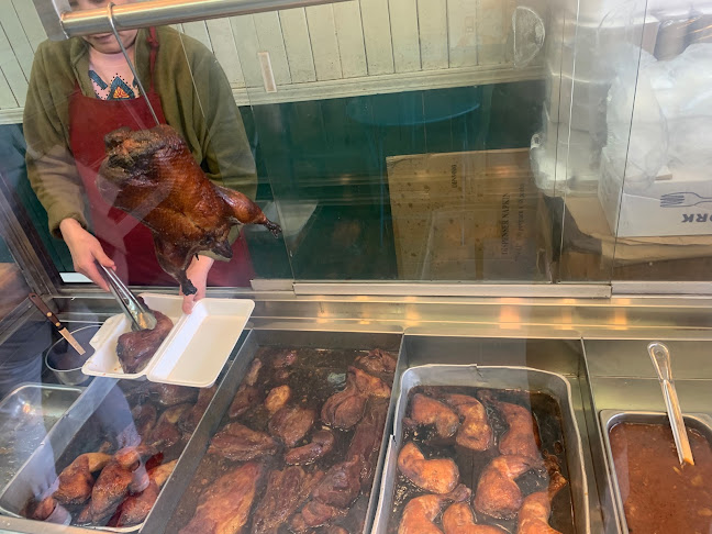 1714 Government St, Victoria, BC V8W 1R4