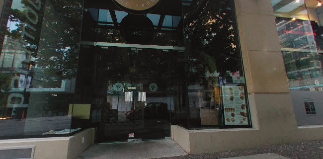 Paramount Fine Foods