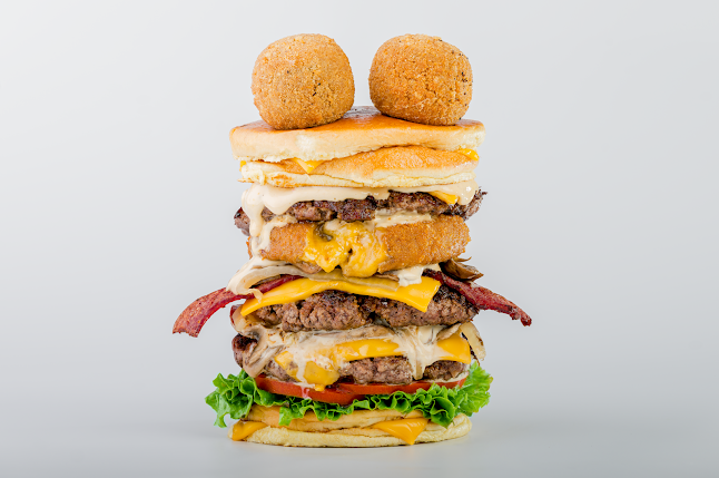 The Bullger Burger & Steak (Queen) - Toronto