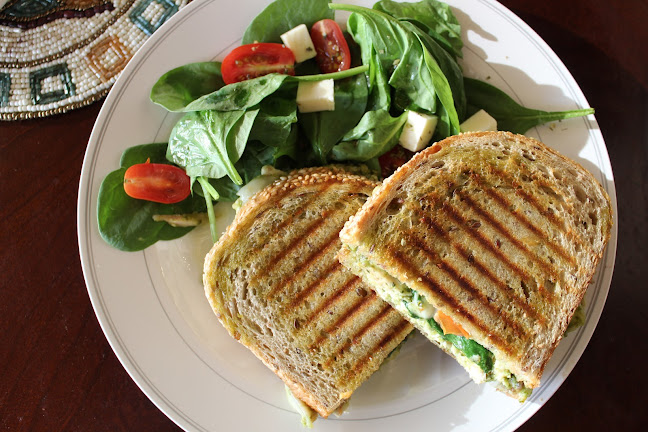 Comentarii opinii despre Cafe Cristal