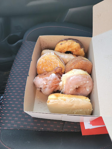 Comentarii opinii despre Halo Donuts