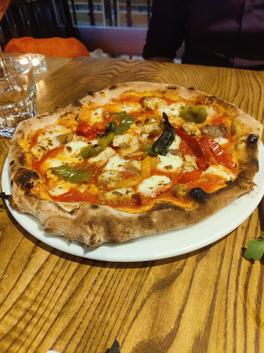 320 King St W, Kitchener, ON N2G 1B7