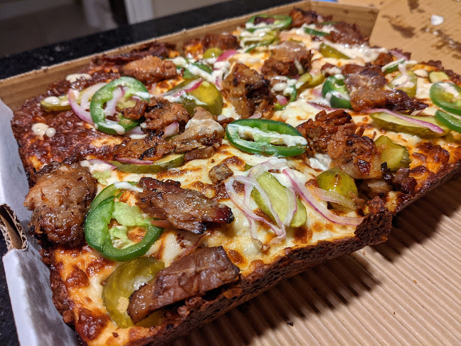 Stay Gold Detroit-Style Pizza - Ottawa