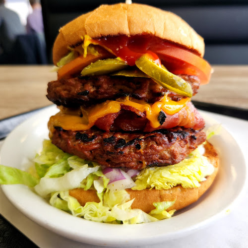 ZET'S Restaurant Airport - Mississauga