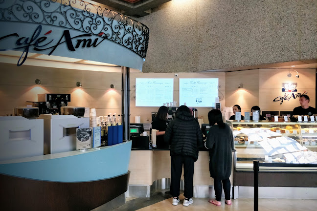 899 W 12th Ave, Vancouver, BC V5Z 1N1