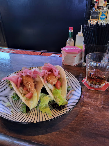 Comentarii opinii despre Cravin's Chill & Grill