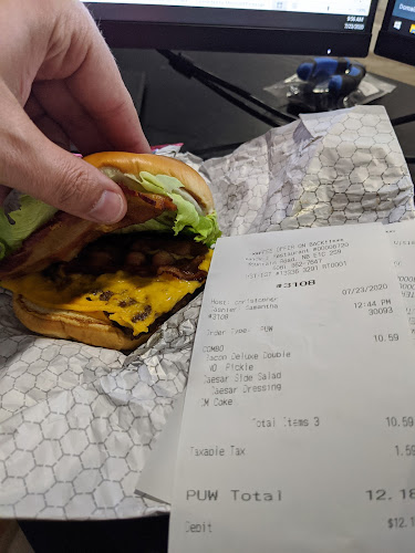 Wendy's - Hospitality and gastronomy