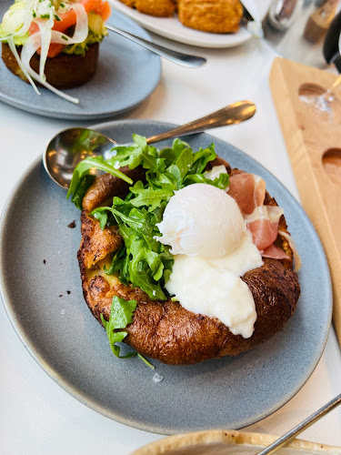 ARC RESTAURANT - Vancouver