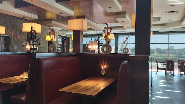 Moxies Regina Restaurant - Regina