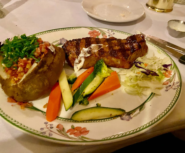 Bold Knight Restaurant - Hospitality and gastronomy